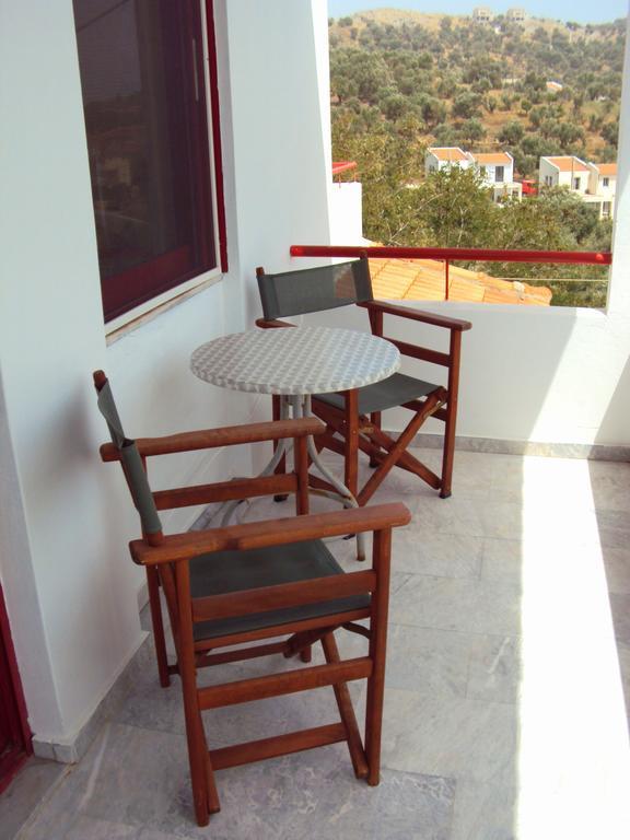 Irini Studios Plomari Ngoại thất bức ảnh